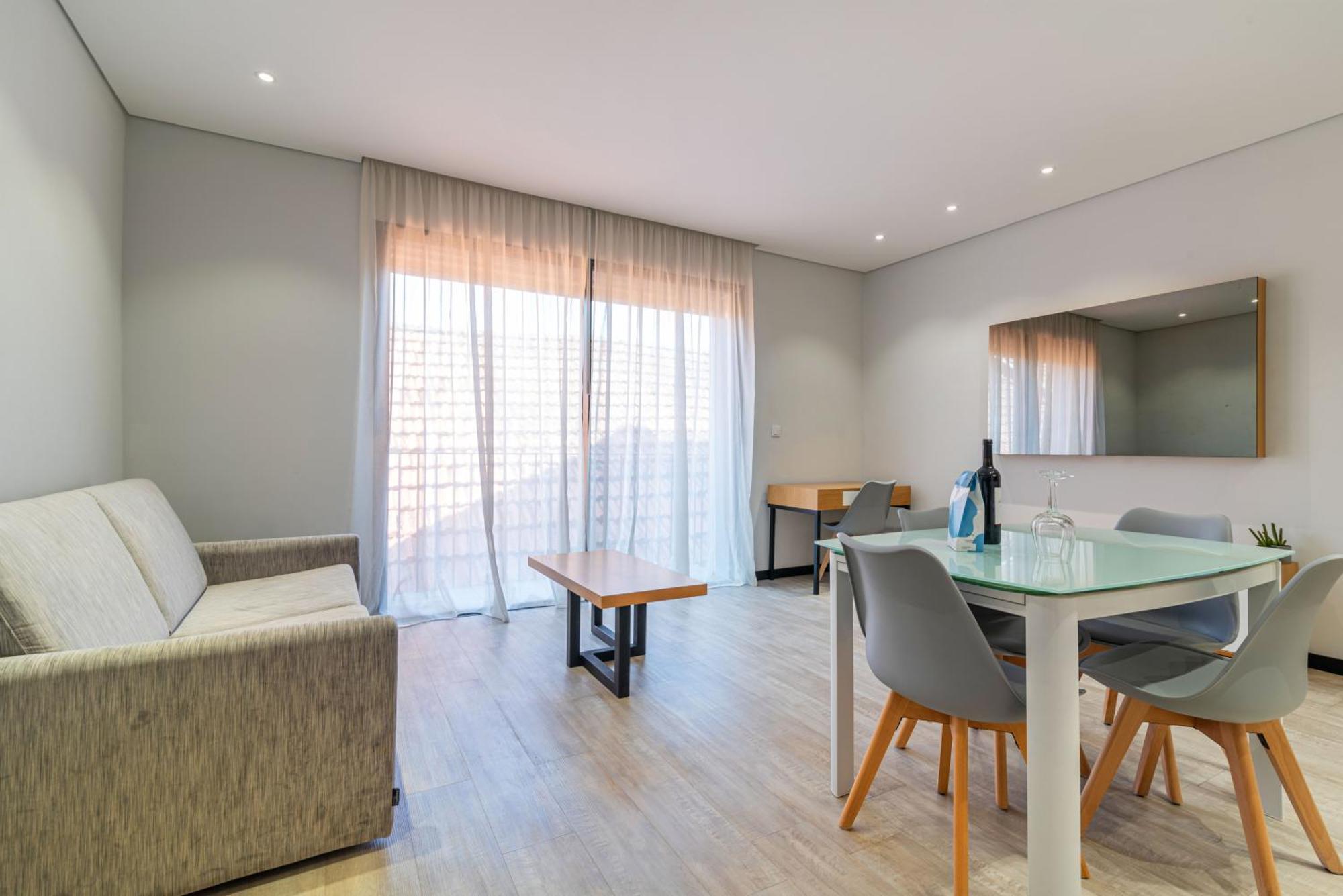 Апартаменты Dom Luis Flats Вила-Нова-ди-Гая Экстерьер фото